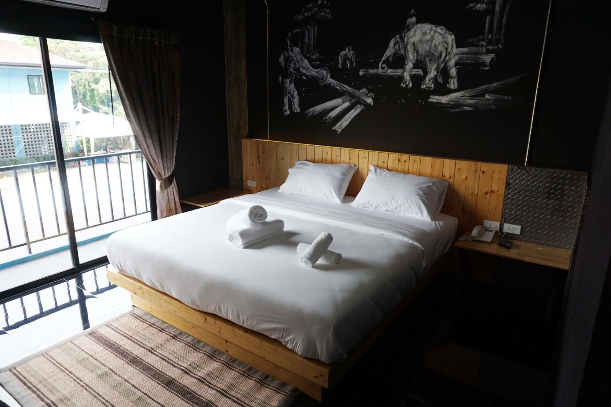 Nine Blue Residence Nong Prue Екстер'єр фото